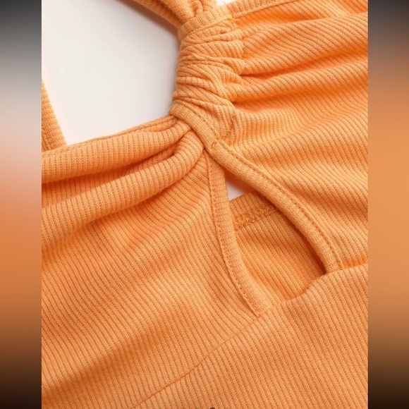 Cider Asymmetrical Halter Cutout Crop Top Women’s size Small (4) Neon Orange - Picture 2 of 12